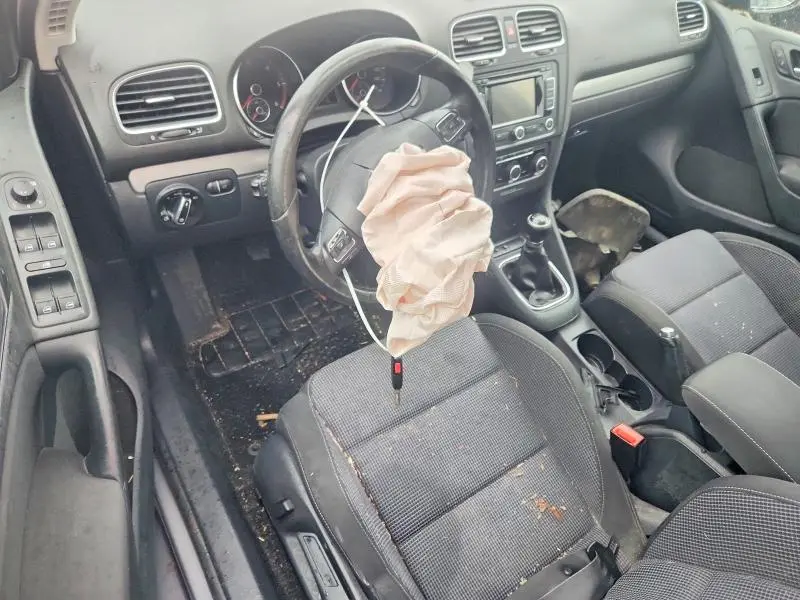 2012 VOLKSWAGEN GOLF   