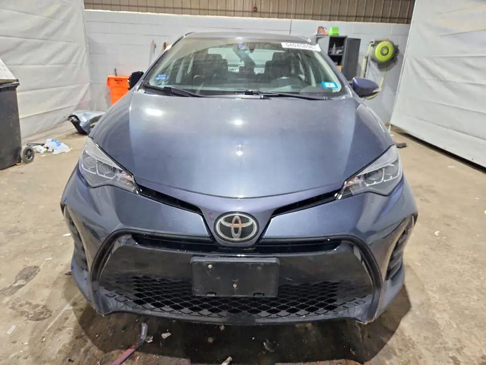 2017 TOYOTA COROLLA SE  