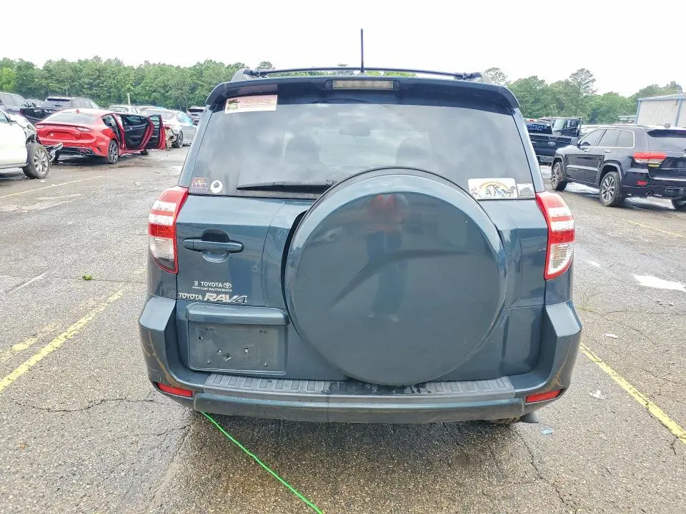 2011 TOYOTA RAV4 BASE  
