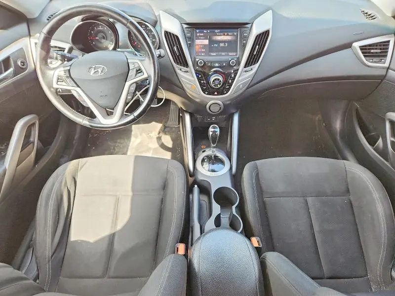 2017 HYUNDAI VELOSTER BASE  