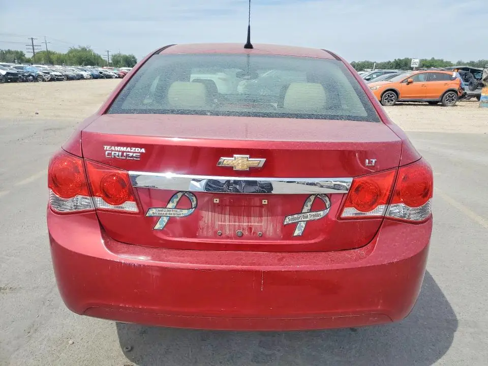 2014 CHEVROLET CRUZE LT  