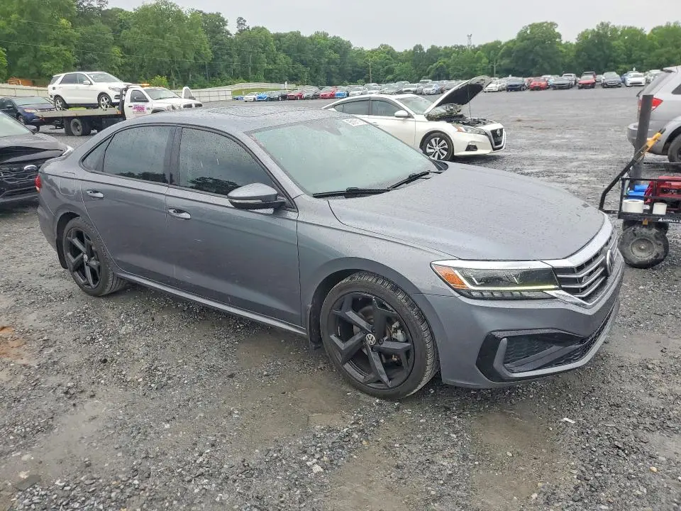 2020 VOLKSWAGEN PASSAT R-LINE  