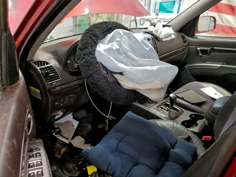 2012 HYUNDAI SANTA FE SE  