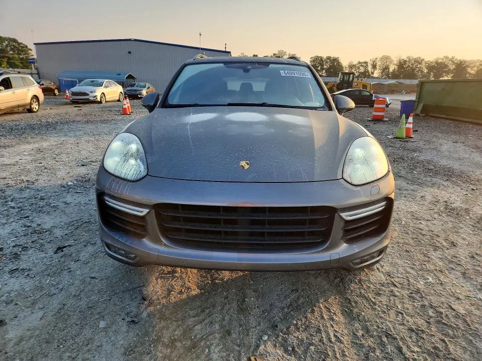 2015 PORSCHE CAYENNE TURBO  