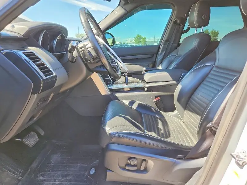 2017 LAND ROVER DISCOVERY HSE  