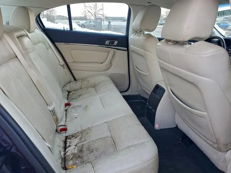 2011 LINCOLN MKS   