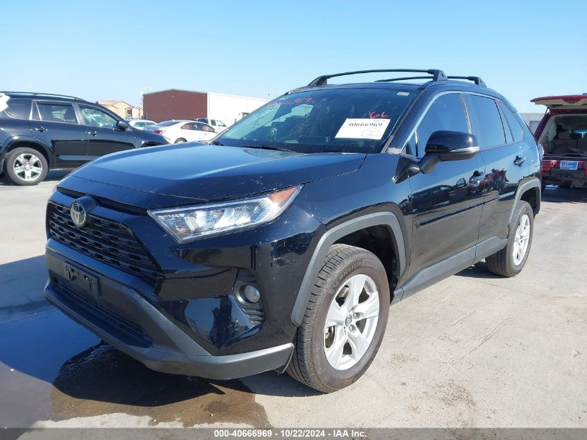 2020 TOYOTA RAV4 XLE