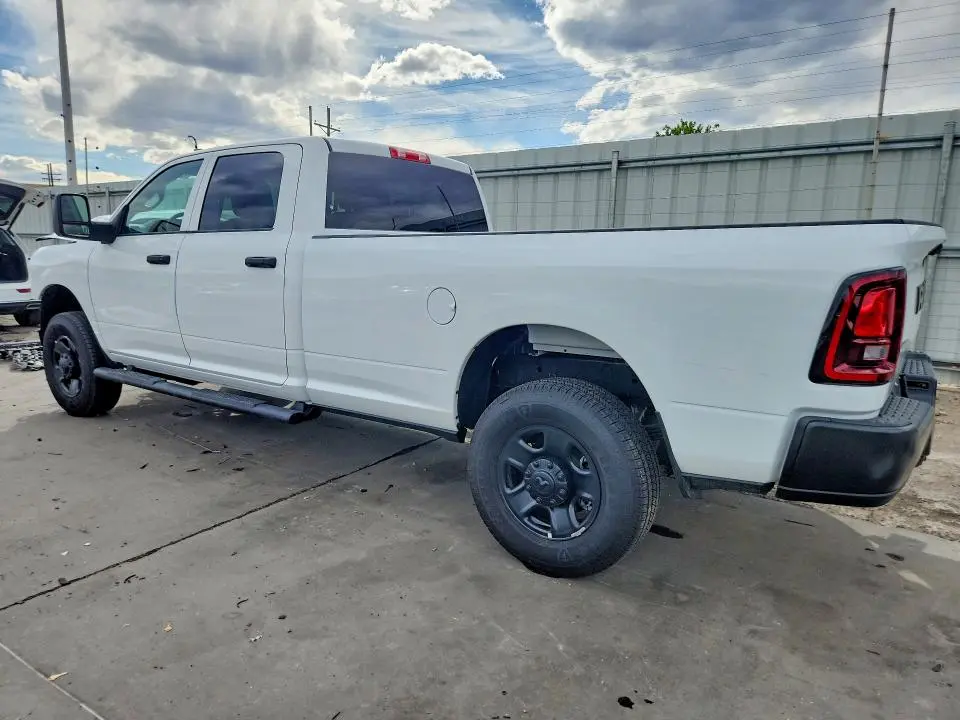 2026 RAM 3500 TRADESMAN  