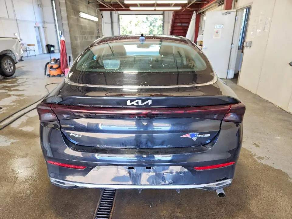 2022 KIA K5 LXS  