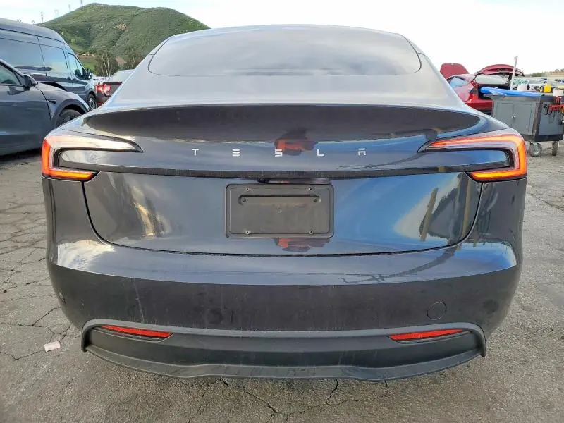 2024 TESLA MODEL 3   