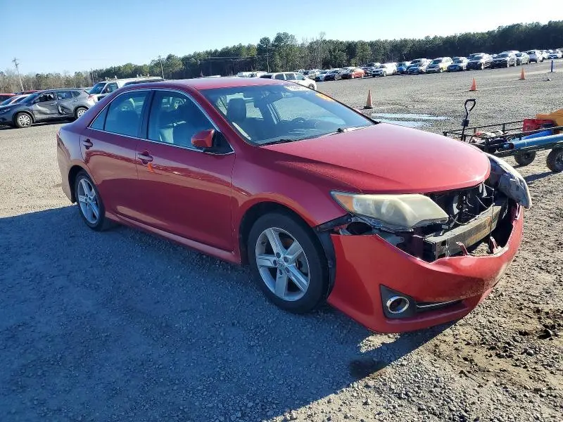 2014 TOYOTA CAMRY L  