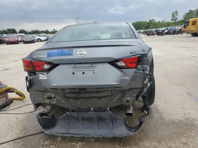 2019 NISSAN ALTIMA SR  
