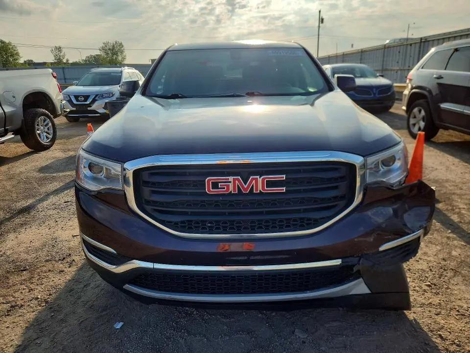 2017 GMC ACADIA SLE  
