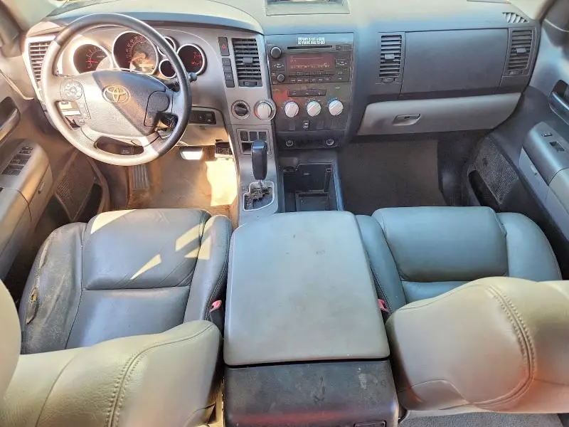 2011 TOYOTA TUNDRA CREWMAX SR5  