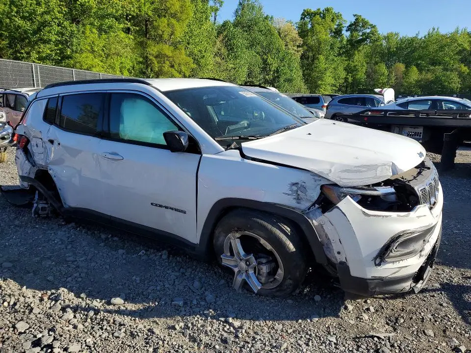 2023 JEEP COMPASS LATITUDE  