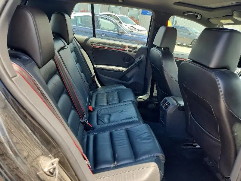 2014 VOLKSWAGEN GTI   