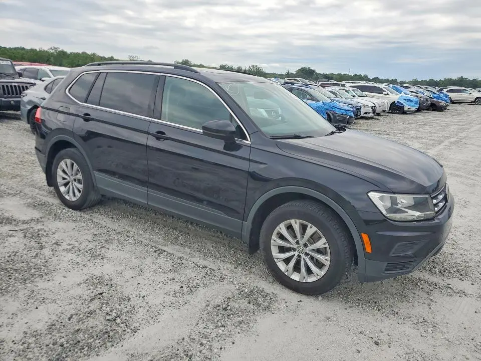 2019 VOLKSWAGEN TIGUAN SE  