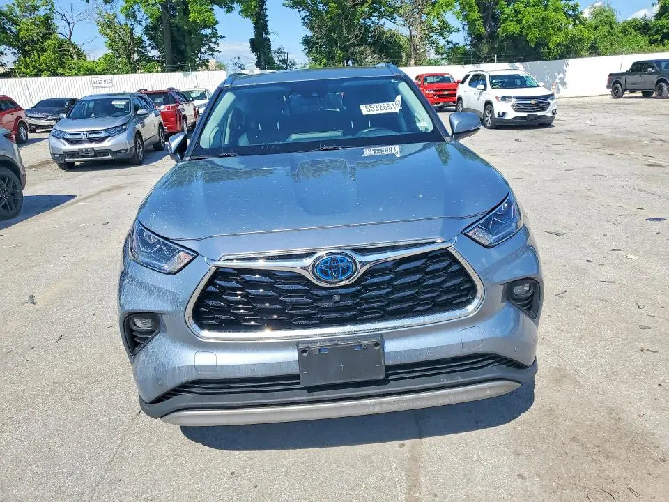 2021 TOYOTA HIGHLANDER HYBRID PLATINUM  