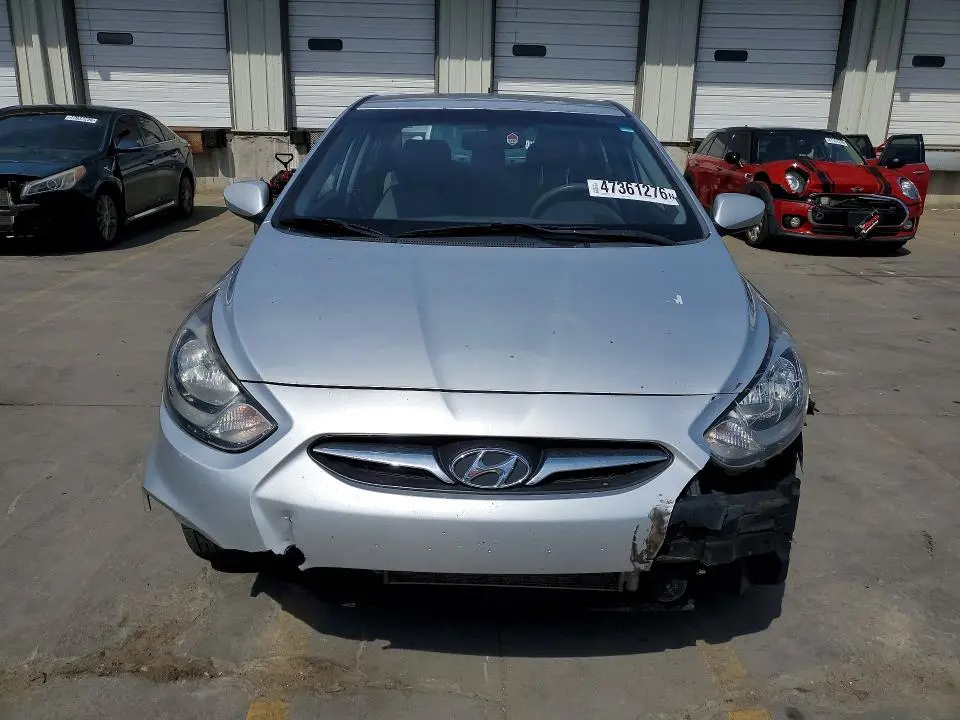 2013 HYUNDAI ACCENT GLS  