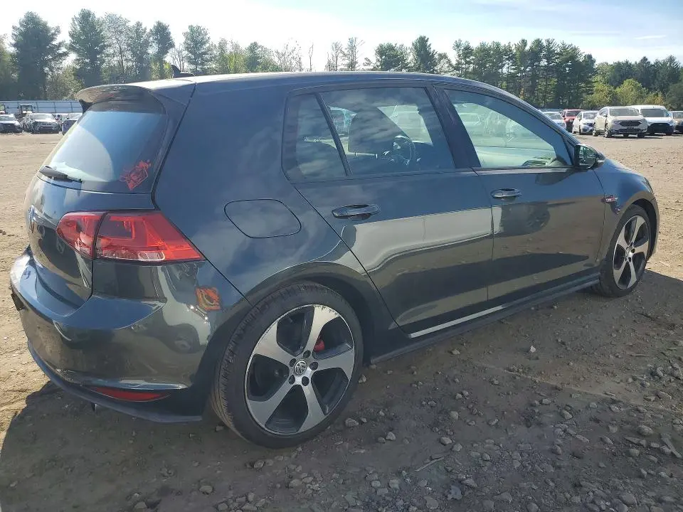 2015 VOLKSWAGEN GTI   