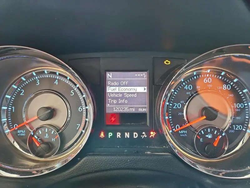 2013 CHRYSLER TOWN & COUNTRY TOURING  