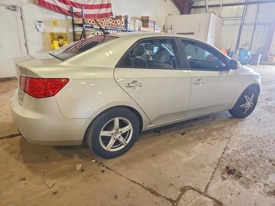 2010 KIA FORTE EX  