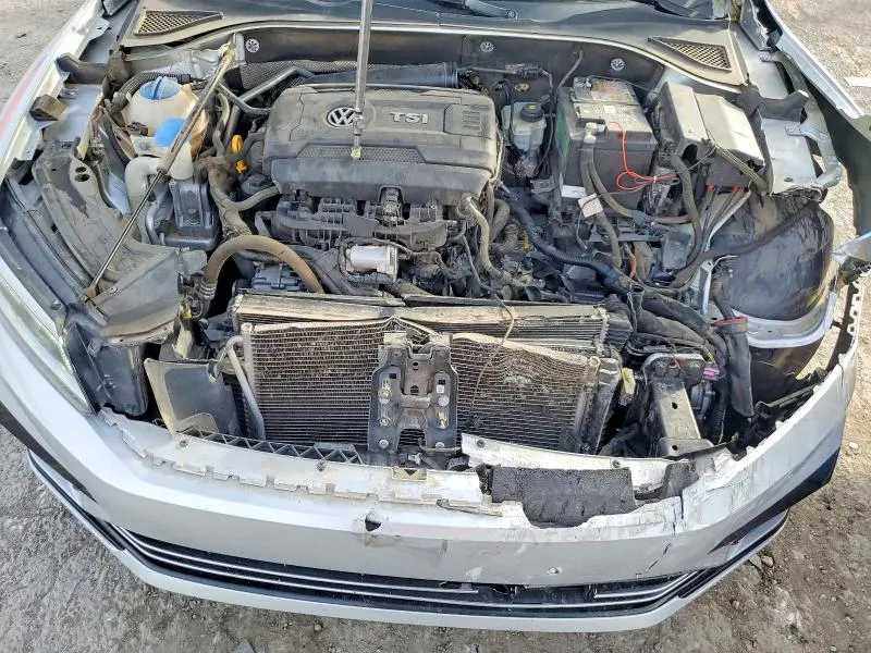2017 VOLKSWAGEN PASSAT R-LINE  