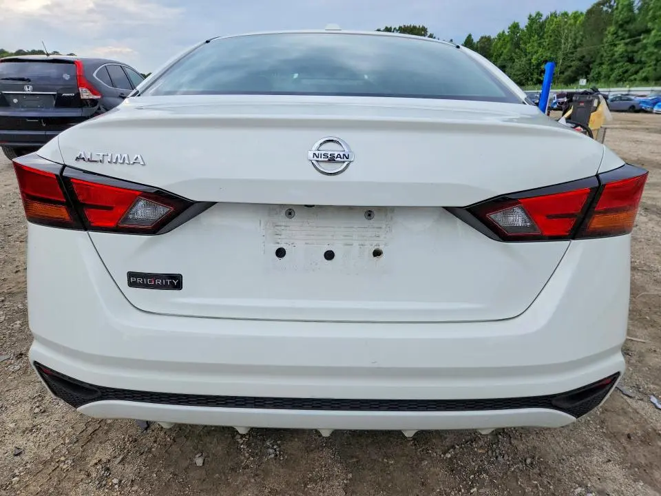 2019 NISSAN ALTIMA S  