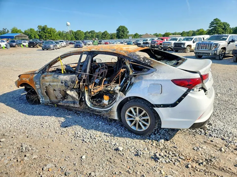 2019 HYUNDAI SONATA SE  