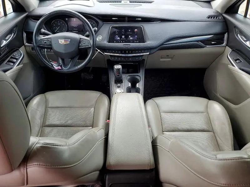2019 CADILLAC XT4 PREMIUM LUXURY  