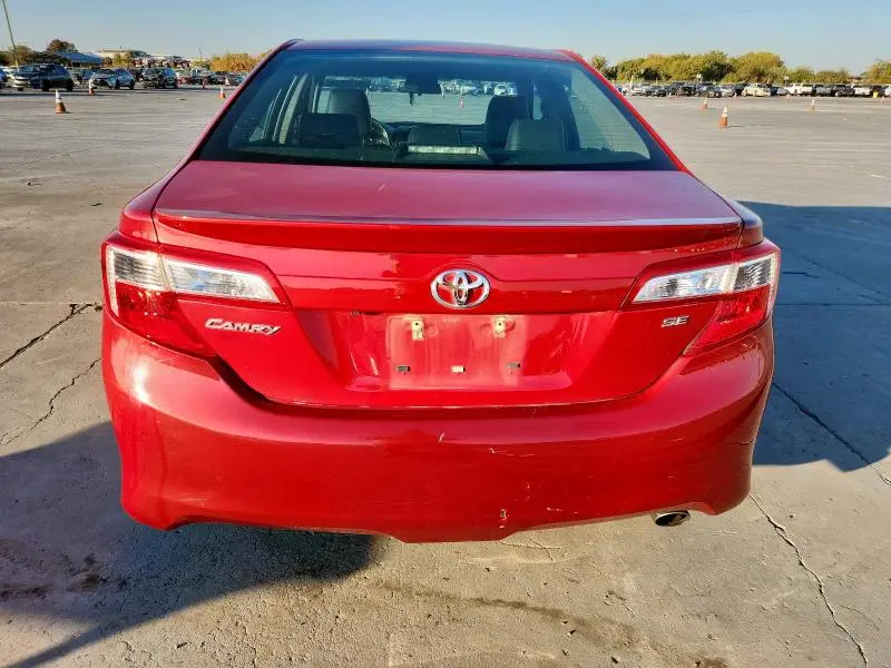 2014 TOYOTA CAMRY L  