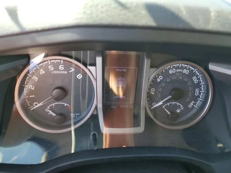 2017 TOYOTA TACOMA SR5 V6  