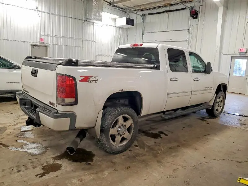 2012 GMC SIERRA K2500 DENALI  