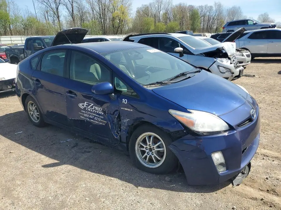 2011 TOYOTA PRIUS   
