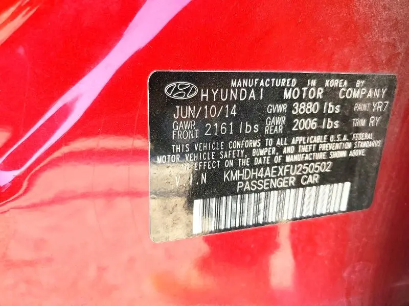 2015 HYUNDAI ELANTRA SE  