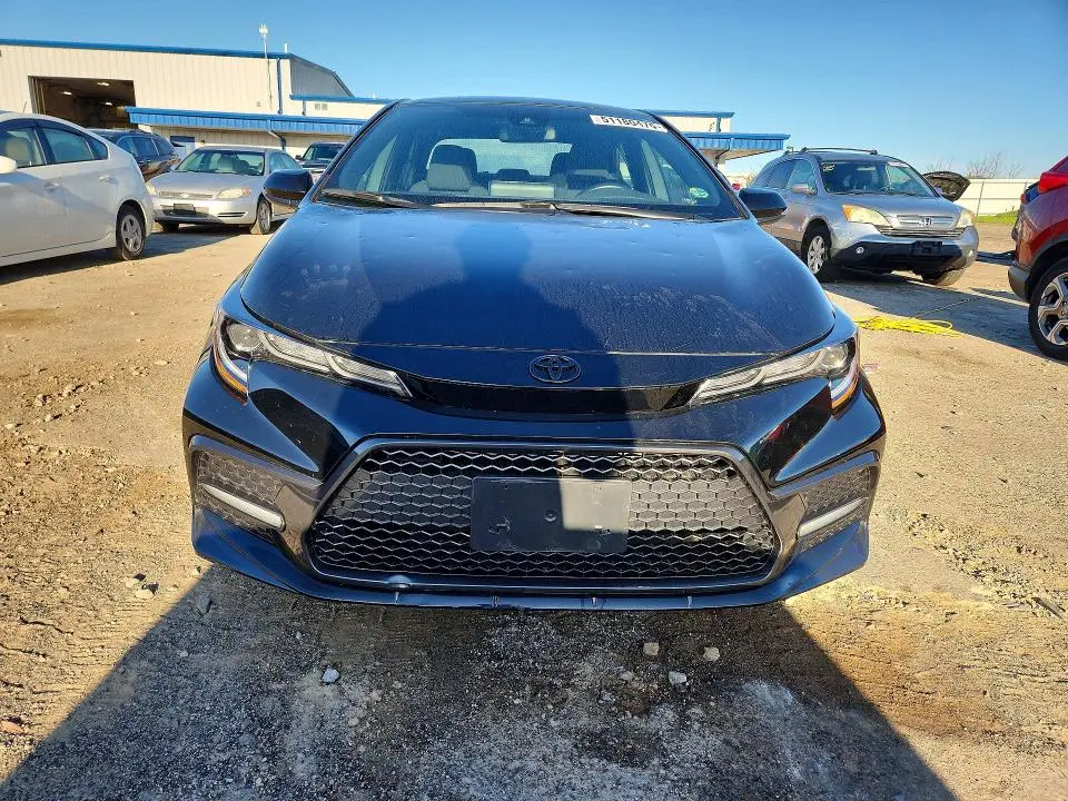 2022 TOYOTA COROLLA SE  