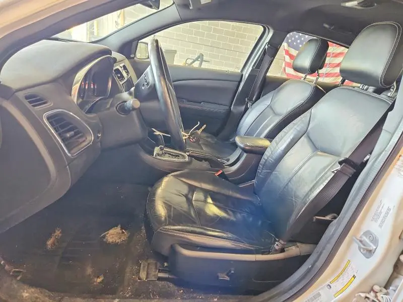 2013 CHRYSLER 200 LIMITED  