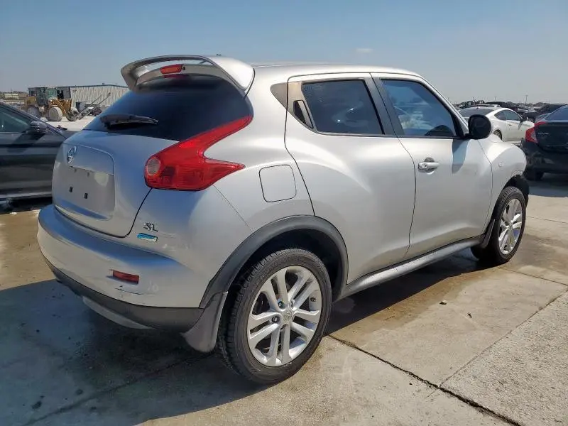 2013 NISSAN JUKE S  