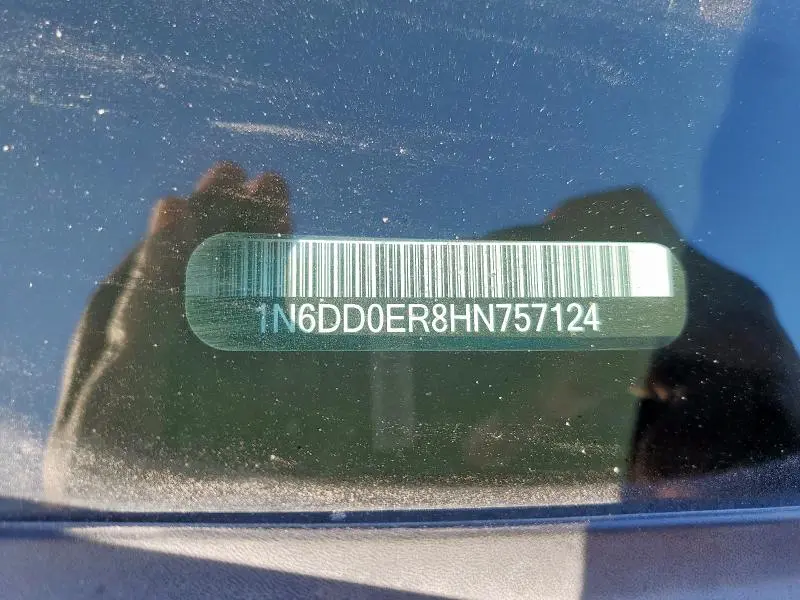 2017 NISSAN FRONTIER S  