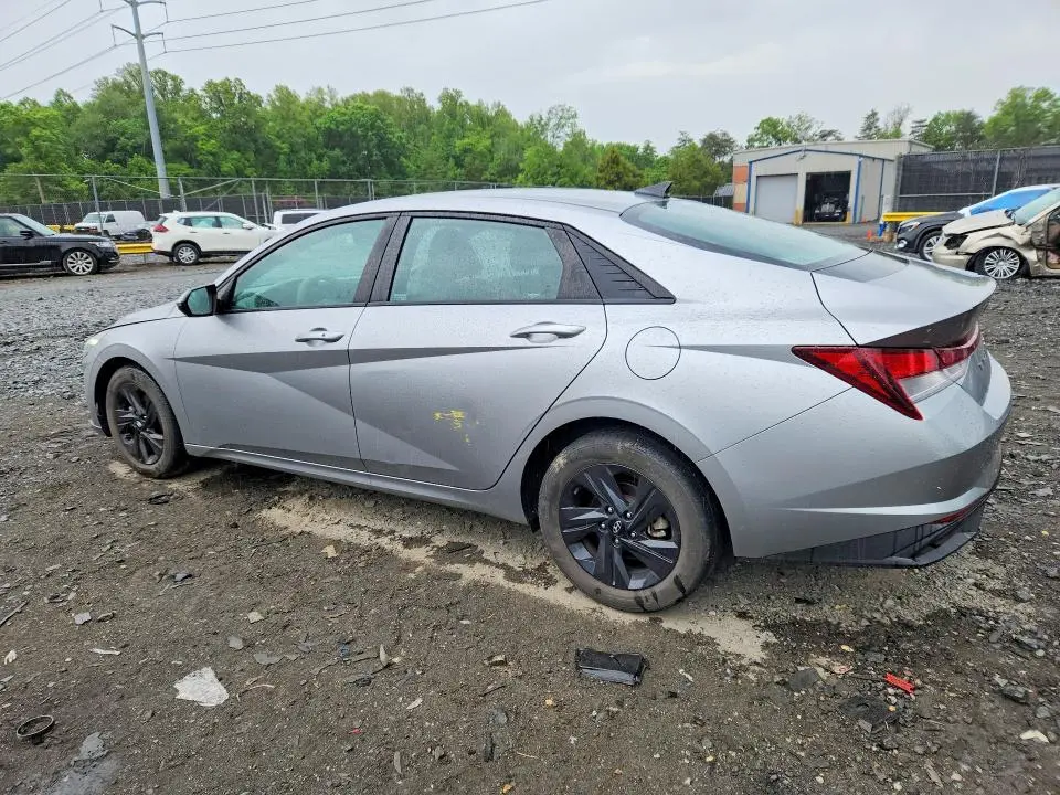 2022 HYUNDAI ELANTRA SEL  