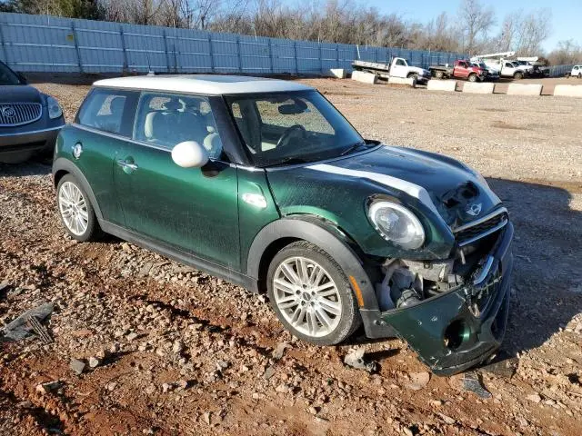 2018 MINI COOPER S