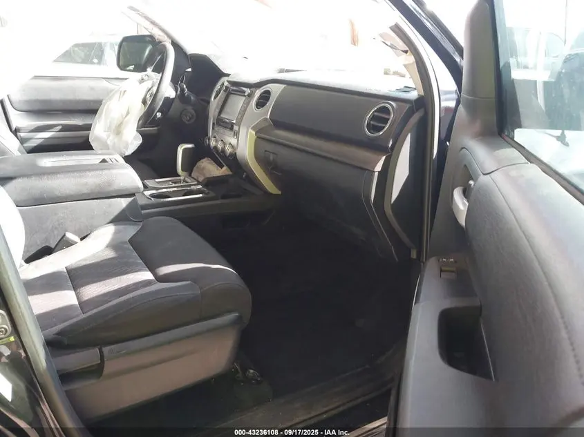 2018 TOYOTA TUNDRA SR5 5.7L V8