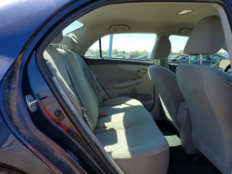 2013 TOYOTA COROLLA   