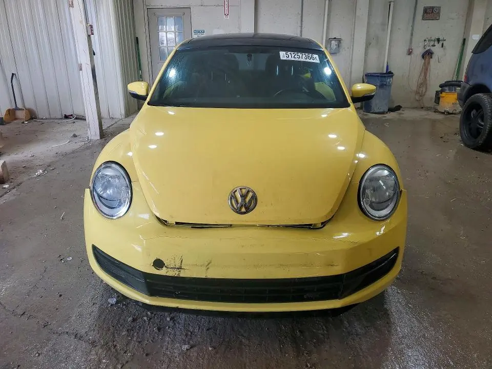 2013 VOLKSWAGEN BEETLE   