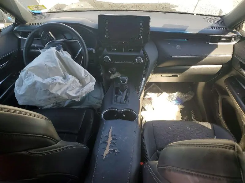 2021 TOYOTA VENZA XLE  