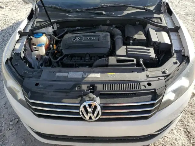 2015 VOLKSWAGEN PASSAT S  