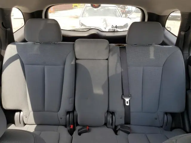2012 HYUNDAI SANTA FE GLS  