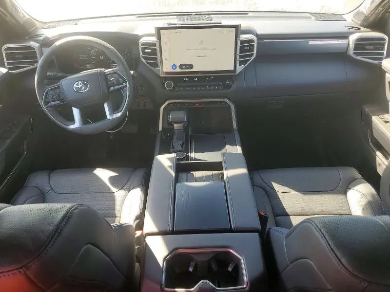 2026 TOYOTA TUNDRA PLATINUM HV  