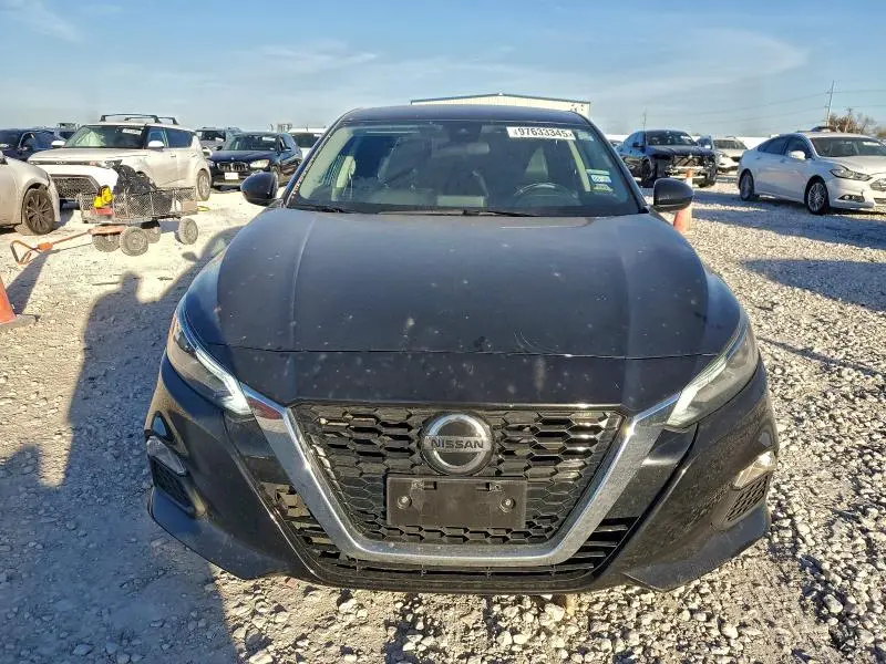 2020 NISSAN ALTIMA SR  