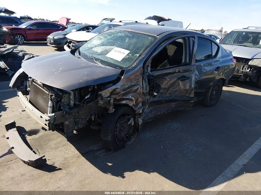 2017 NISSAN VERSA 1.6 S+